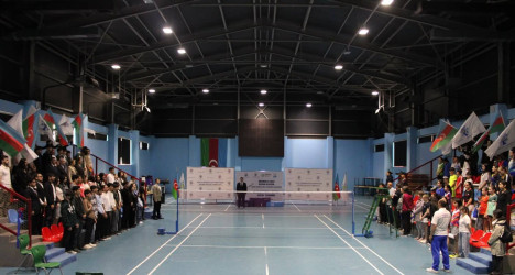 Nizami rayonunda Ümummilli Lider Heydər Əliyevin anadan olmasının 103-cü ildönümü münasibətilə məktəblilər arasında badminton turniri keçirilib