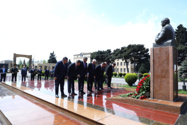 Nizami rayonunda Ulu Öndər Heydər Əliyevin anadan olmasının 103-cü ildönümü münasibətilə tədbir keçirilib