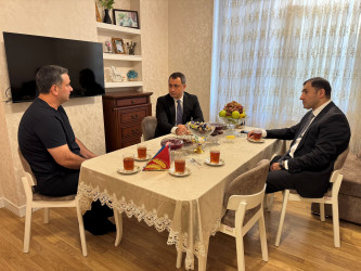 Antiterror əməliyyatları zamanı yaralanan polis serjantı Cavid Talıbov evində ziyarət edilib