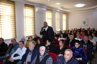Nizami Rayon İcra Hakimiyyətinin başçısı növbəti səyyar qəbul keçirib