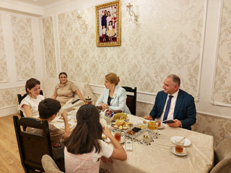 Vətən müharibəsi şəhidləri İlkin Rzayevin və Amid Heydərovun ailələri ziyarət edilib