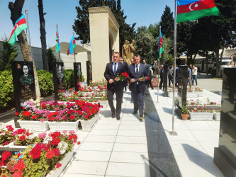 Vətən müharibəsi şəhidi Elsevər Əhədzadənin doğum günündə məzarı ziyarət edilib