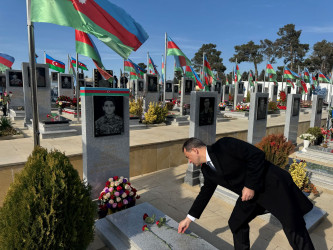 Vətən müharibəsi qəhrəmanı, şəhid baş leytenant Azad Hümbətovun doğum günü ilə əlaqədar əziz xatirəsi yad edilib