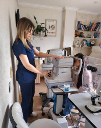 Modern Hospitalda Zərifə xanım Əliyevanın doğum günü ərəfəsində məktəblilər üçün pulsuz göz müayinəsi təşkil olunub