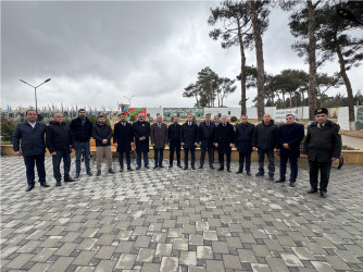 Vətən müharibəsi şəhidi mayor İlkin Rzayevin ildönümündə məzarı ziyarət edilib