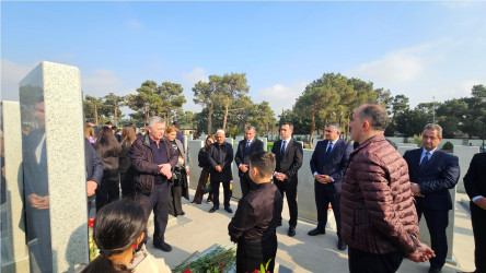 Vətən müharibəsi şəhidləri leytenant Kənan Süleymanlı, leytenant Teymur Məcidzadə və Əsəd Əsədlinin məzarları ziyarət edilib