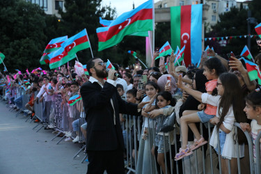 Nizami rayonunda Milli Qurtuluş Gününə həsr olunmuş bayram konserti keçirilib