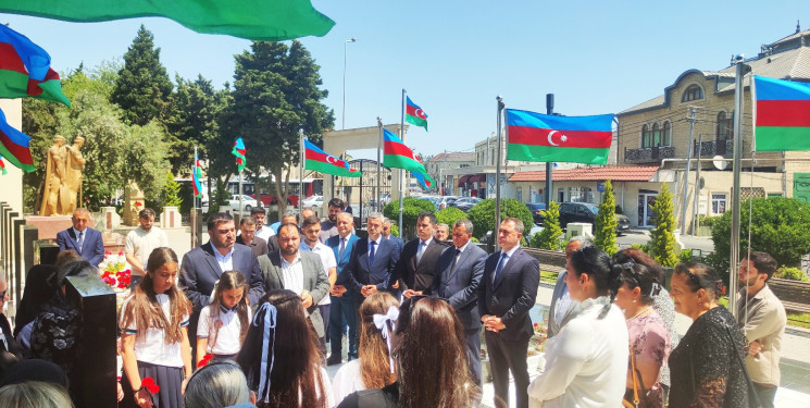 Vətən müharibəsi şəhidi Elsevər Əhədzadənin doğum günündə məzarı ziyarət edilib
