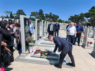 Vətən müharibəsi şəhidi Əsəd Əsədlinin doğum günündə məzarı ziyarət edilib