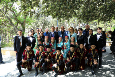 Nizami rayonunda “Konstitusiya və Suverenlik İli” çərçivəsində rəsm müsabiqəsi keçirilib