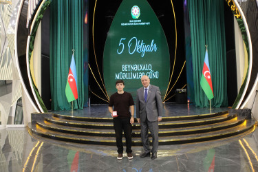 Nizami rayonunda Beynəlxalq Müəllimlər Günü münasibətilə tədbir keçirilib