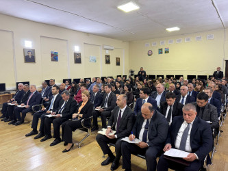 Rayon İcra Hakimiyyətinin başçısı Coşqun Cəbrayılov rayon sakinləri ilə növbəti səyyar qəbul keçirib