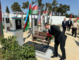 Vətən müharibəsi şəhidi Anar Vaqif oğlu Əliyevin doğum günündə xatirəsi anılıb