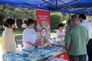 IV Bilik Kitab Sərgisi sakinlərin marağına səbəb olub