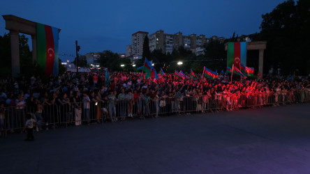 Nizami rayonunda Milli Qurtuluş Gününə həsr olunmuş bayram konserti keçirilib
