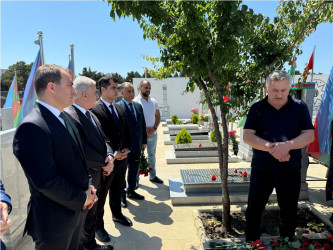 Vətən müharibəsi şəhidi Əsəd Mahir oğlu Əsədlinin doğum günündə xatirəsi anılıb