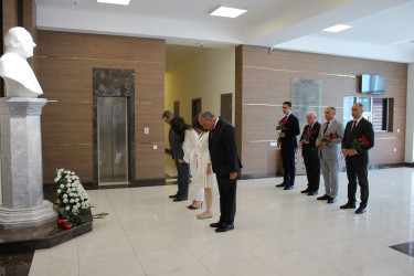 Nizami rayonunda Dövlət Qulluqçularının Peşə Bayramı Günü münasibətilə tədbir keçirilib