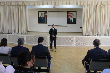 Nizami Rayon İcra Hakimiyyətinin başçısı Coşqun Cəbrayılov rayon sakinləri ilə növbəti səyyar qəbul keçirib