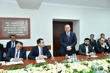 Nizami rayon sahibkarları ilə Rayon İcra Hakimiyyətində dəyirmi masa keçirilib