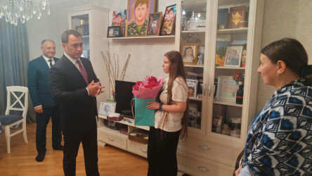 Vətən müharibəsi şəhidi Əliyev Denis Aleksandroviçin ailəsi ziyarət edilib - 07.10.2025