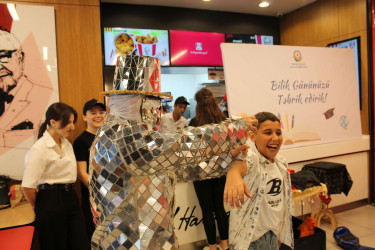 Nizami rayonunda şəhid və qazi övladları üçün Bilik Günü münasibətilə tədbir keçirilib - 13.09.2025