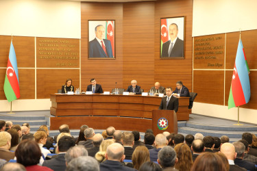 Nizami rayonu üzrə 2025-ci ilin sosial-iqtisadi inkişafının yekunları və qarşıda duran vəzifələrə həsr olunmuş hesabat yığıncağı keçirilib - 22.01.2026