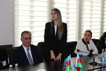 Rayon İcra Hakimiyyətində Beynəlxalq Müəllimlər Günü münasibətilə tədbir keçirilib - 03.10.2025