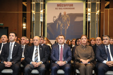 “Fenomenal liderlik və strateji qərarvermə nümunəsi: Azərbaycanın uğur formulunun mərkəzində Prezident İlham Əliyev faktoru” mövsusunda tədbir  - 22.12.2025