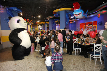 Nizami rayonunda şəhid və qazi övladları üçün bayram şənliyi  - 27.12.2025