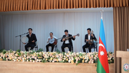 “Heydər Əliyev və Azərbaycan tarixi” mövzusunda referat yazı müsabiqəsinin yekun mərhələsi  - 10-04-2026