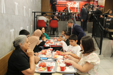 Nizami rayonunda şəhid və qazi övladları üçün Bilik Günü münasibətilə tədbir keçirilib - 13.09.2025