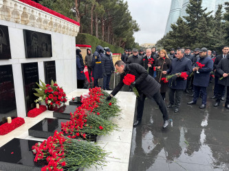 Nizami rayon ictimaiyyəti 20 Yanvar şəhidlərinin xatirəsini yad edib - 20.01.2026