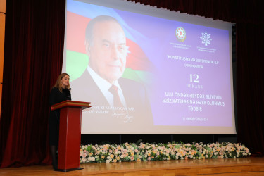 Nizami rayonunda Ulu Öndər Heydər Əliyevin Anım gününə həsr olunmuş tədbir keçirilib - 11.12.2025