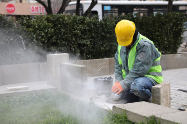 Rüstəmov küçəsindəki park təmir olunur - 10.02.2025