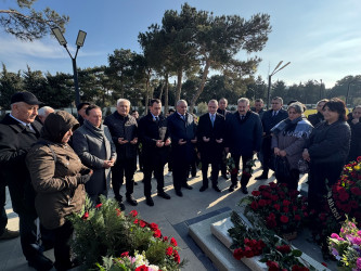 Vətən Müharibəsi Qəhrəmanı, baş leytenant Azad Arif oğlu Hümbətovun doğum günündə məzarı ziyarət edilib - 24.01.2026