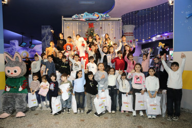 Nizami rayonunda şəhid və qazi övladları üçün bayram şənliyi  - 27.12.2025