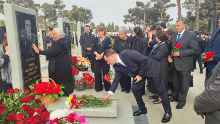 Vətən müharibəsi şəhidi Namiq Rəhbər oğlu Cavadovun məzarı ziyarət edilib - 26.10.2025