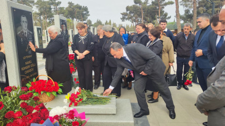 Vətən müharibəsi şəhidi Namiq Rəhbər oğlu Cavadovun məzarı ziyarət edilib - 26.10.2025