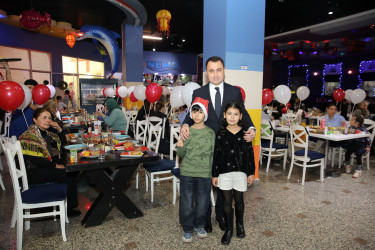 Nizami rayonunda şəhid və qazi övladları üçün bayram şənliyi  - 27.12.2025