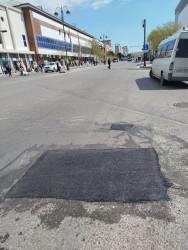 Nizami rayonunda intensiv yağıntıların yollarda yaratdığı fəsadlar aradan qaldırılır - 17.04.2026