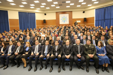 Nizami rayonu üzrə 2025-ci ilin sosial-iqtisadi inkişafının yekunları və qarşıda duran vəzifələrə həsr olunmuş hesabat yığıncağı keçirilib - 22.01.2026