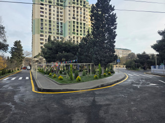 R.Rüstəmov küçəsi 72a ünvanında yeni park sakinlərin istifadəsinə verilib  - 23.12.2025