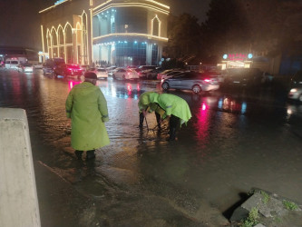 Nizami rayonunda intensiv yağan yağışların fəsadları aradan qaldırılır - 05.04.2026