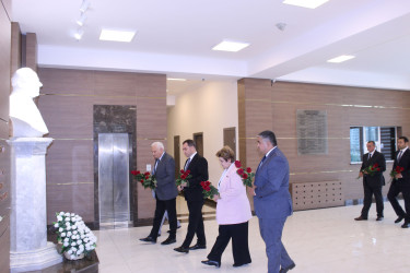 Nizami rayonunda “Qərbi Azərbaycan irsi” kitabının I cildinin təqdimat mərasimi keçirilib - 10.07.2025