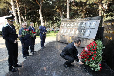 8 Noyabr – Şanlı Zəfər qələbəsinin 5-ci ildönümünü ilə əlaqədar “Nizami Rayon Vətən Müharibəsi Şəhidləri” Memorial Kompleksini ziyarət edilib - 08.11.2025