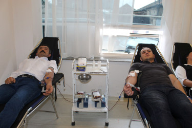 Nizami Tibb Mərkəzində növbəti qanvermə aksiyası  - 13.08.2025