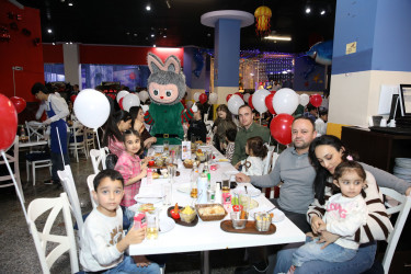 Nizami rayonunda şəhid və qazi övladları üçün bayram şənliyi  - 27.12.2025