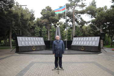27 Sentyabr - Anım Günü ilə əlaqədar “Nizami rayonu Vətən Müharibəsi Şəhidləri" memorial kompleksi önündə tədbir keçirilib - 27.09.2025