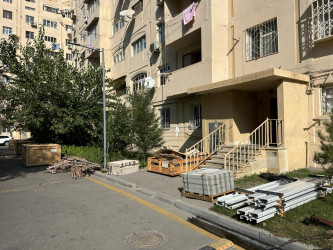 Nizami rayonunda çoxmənzilli yaşayış binalarına yeni liftlər quraşdırılır - 03.11.2025