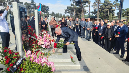 Vətən Müharibəsi Qəhrəmanı, şəhid baş leytenant Azad Arif oğlu Hümbətovun məzarı ziyarət edilib - 27.10.2025